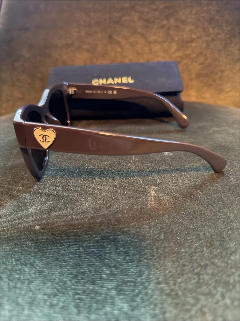 CHANEL Brown Frame Sunglasses with Black Lenses